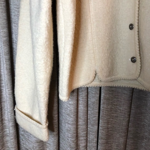 Vintage Tally Ho Cream Wool Floral Engraved Button Front Jacket Size 12 - Picture 10 of 15